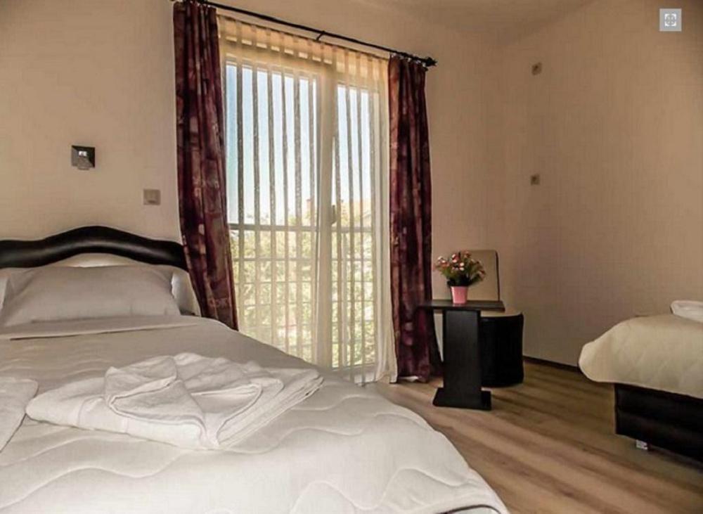 Guesthouse Vila Dnd นิชกา บานยา ภายนอก รูปภาพ