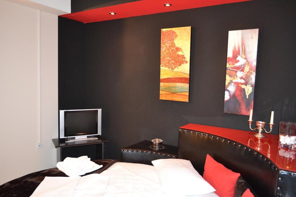 Guesthouse Vila Dnd นิชกา บานยา ห้อง รูปภาพ