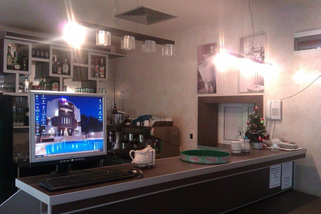 Guesthouse Vila Dnd นิชกา บานยา ภายนอก รูปภาพ